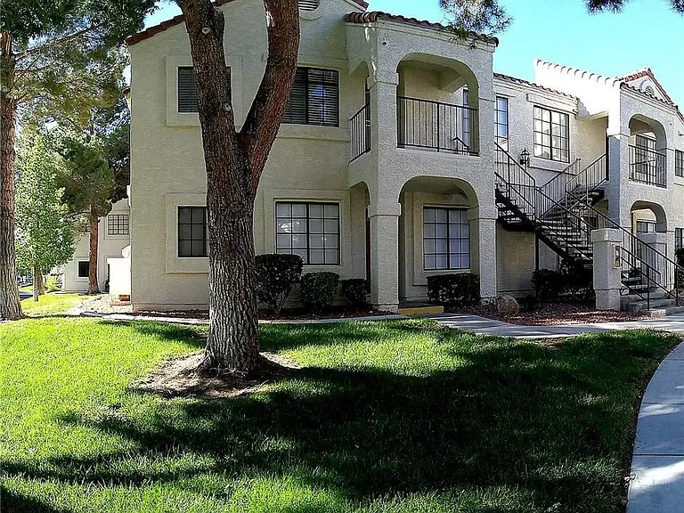 4729 Nara Vista Way #101 — Photo 1