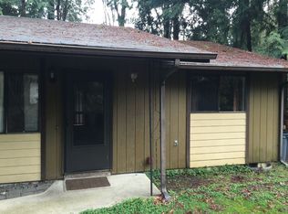 5201B Beach Dr, Bremerton, WA 98312