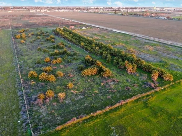 9633 S Manthey Rd, French Camp, CA 95231