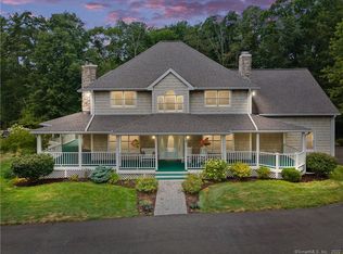 9 Ludlow Ct, Branford, CT 06405