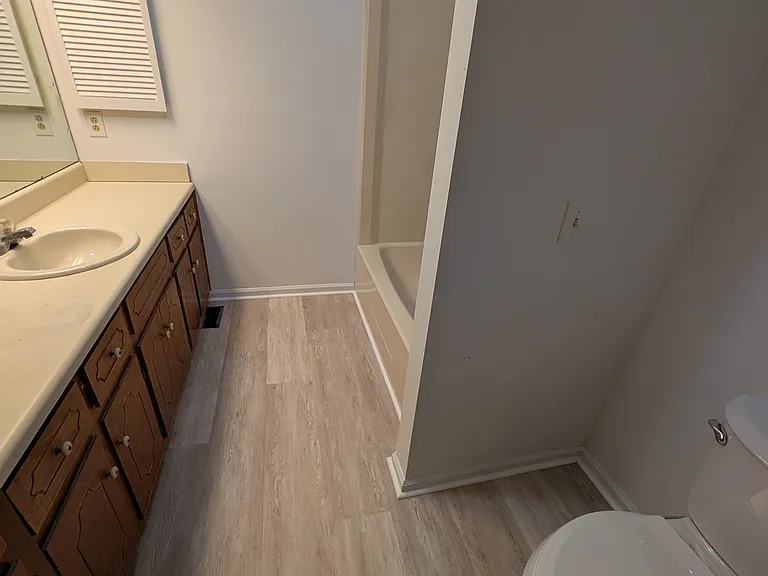 116 Edgefield Rd #1 — Photo 3