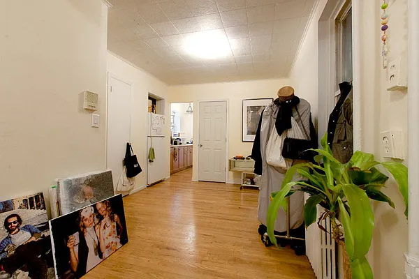 Rented by Bapple | media 30