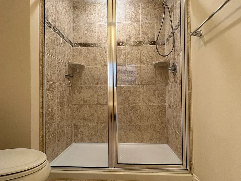 4052 Zilker Park Dr — Photo 26