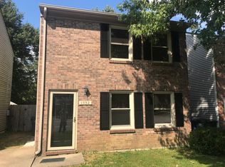 1332 Deer Lake Cir, Lexington, KY 40515