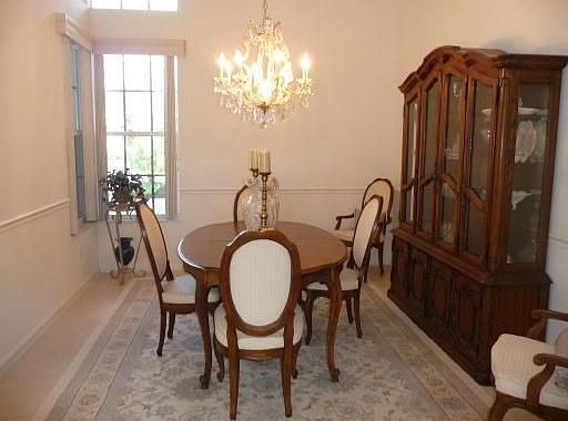 5th image of 6982 Great Falls Cir