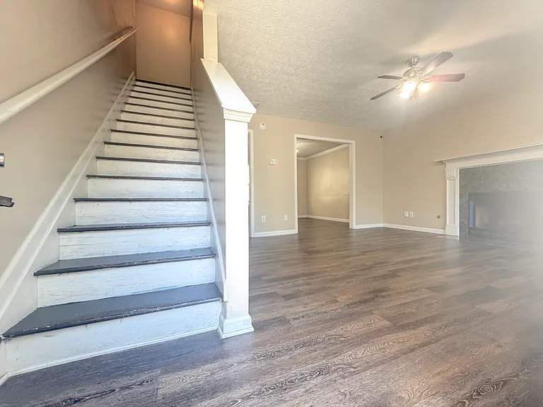 3272 Sentinel Cir — Photo 4