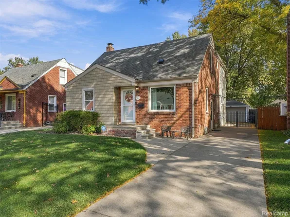 3118 N Blair Ave, Royal Oak, MI 48073
