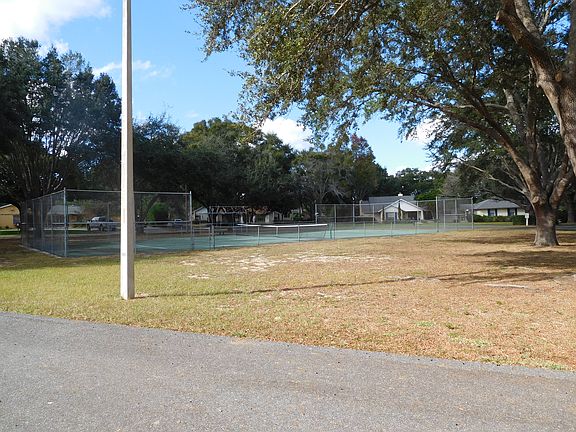 4th image of E Crooked Lake Club Blvd
