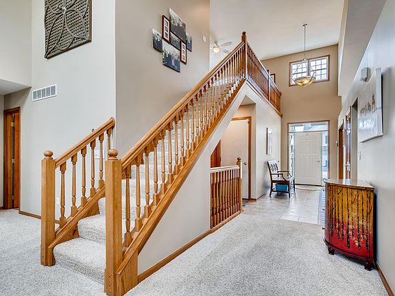 3rd image of 7095 Eventrail Dr