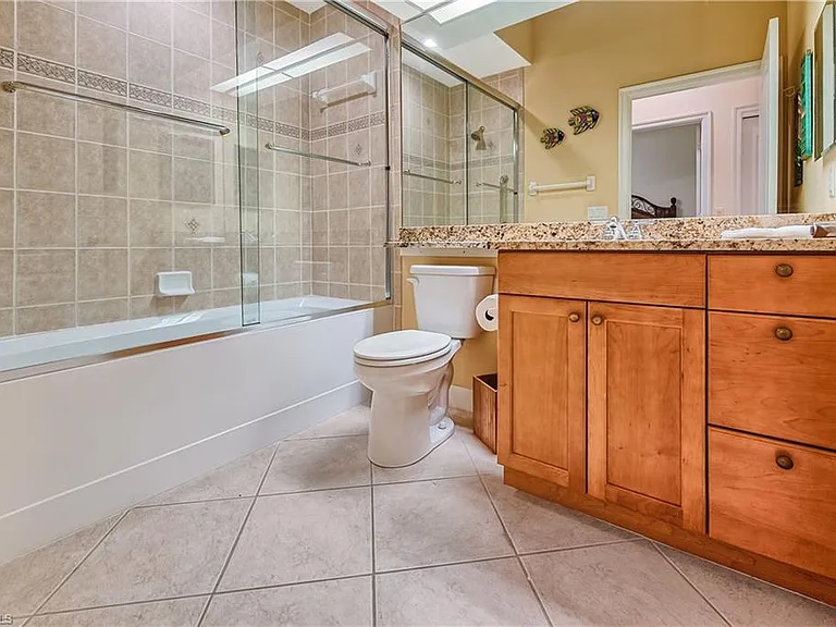 8600 Via Rapallo Dr #204 — Photo 20