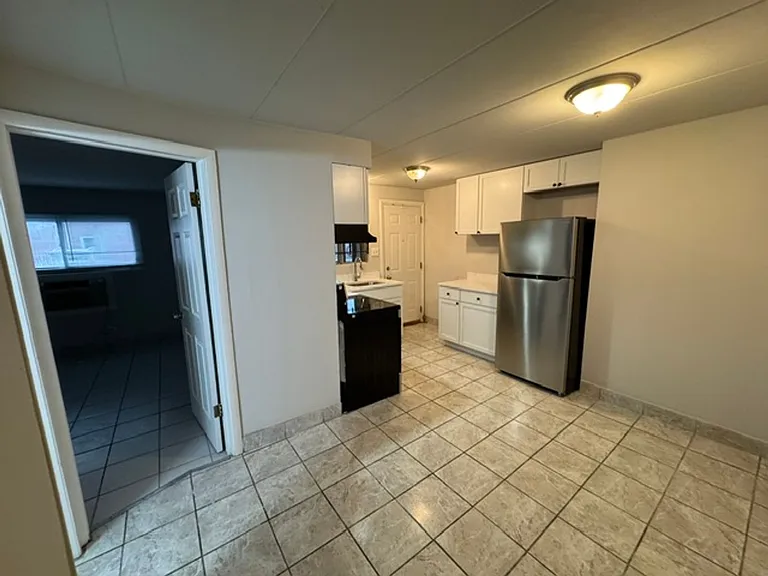 14500 Torrence Avenue — Photo 10