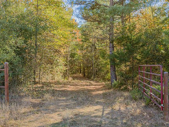 5th image of 12806 Wood Rd