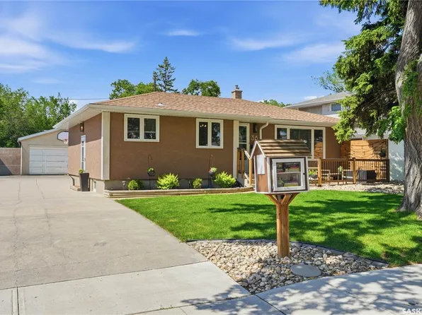 38 Ellison CRESCENT, Regina, SK S4R 4V5