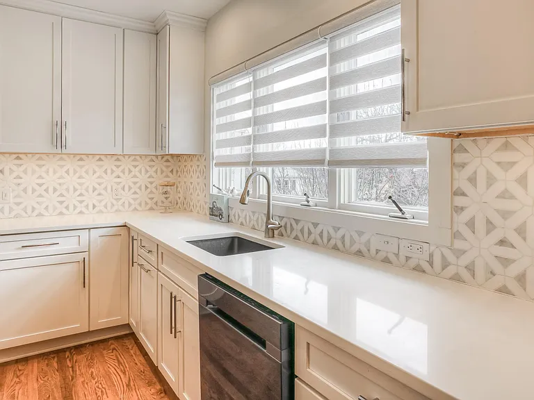5101 Webster St — Photo 18