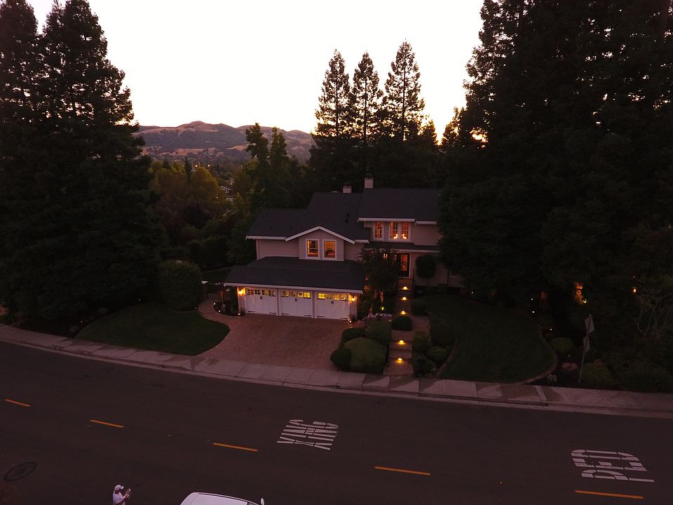 1st image of 4049 Greenwich Dr