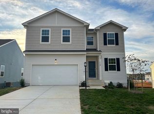 121 Solstice Way, Charles Town, WV 25414