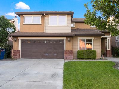 951 Boulder Ave, Lathrop, CA, 95330
