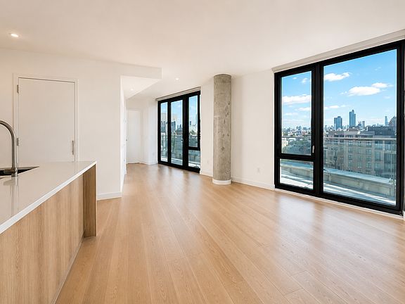 4th image of 491 Keap St APT 10G