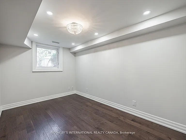 942 Fletcher Valley Cres #BSMNT — Photo 18