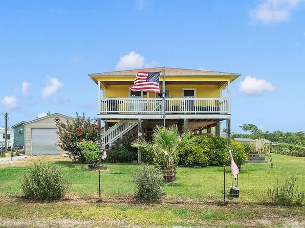 727 18th St, San Leon, TX 77539