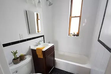 Rented by Living New York