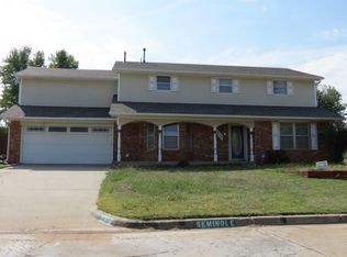 5916 Seminole Rd, Warr Acres, OK 73132