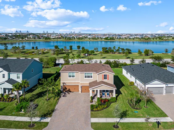 19420 Broad Shore Walk, Loxahatchee, FL 33470