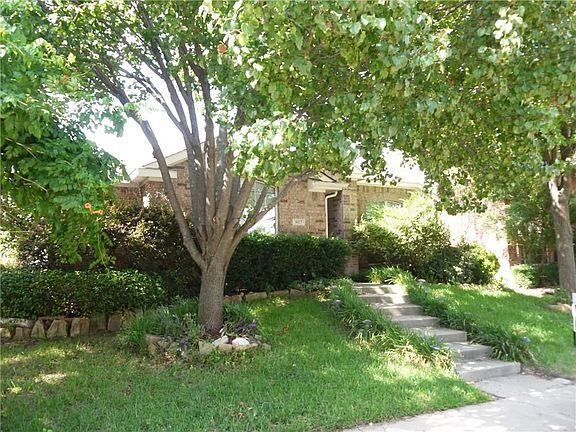 2nd image of 1613 Fir Harbor Ct
