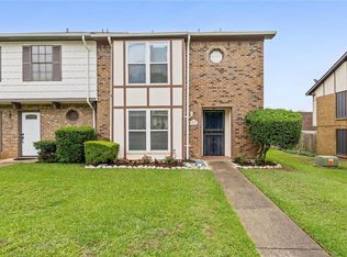 527 Highland Woods Dr W, Mobile, AL 36608