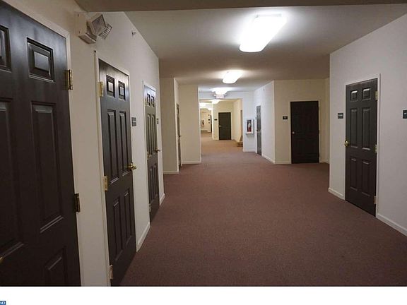 2nd image of 3000 Fountainview Cir APT 114