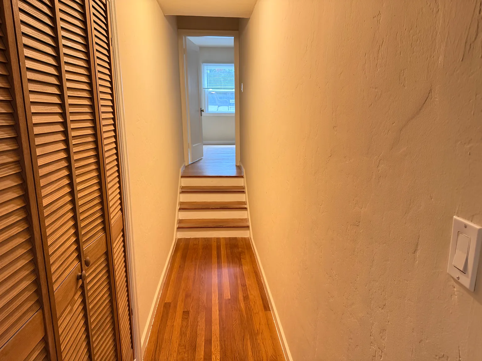 1 bed, 850 sqft, $2,500 — Photo 4