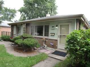1327 Imperial Ave, Calumet City, IL