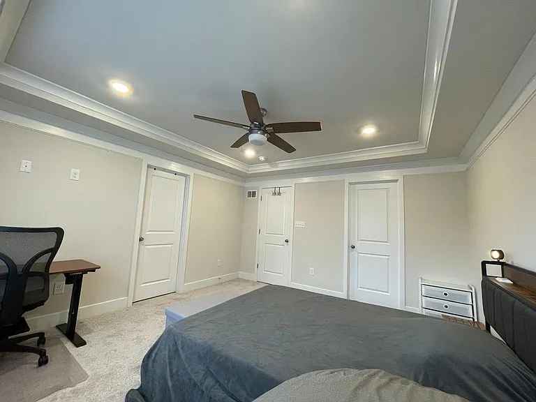 1235 Greylock Ln — Photo 25
