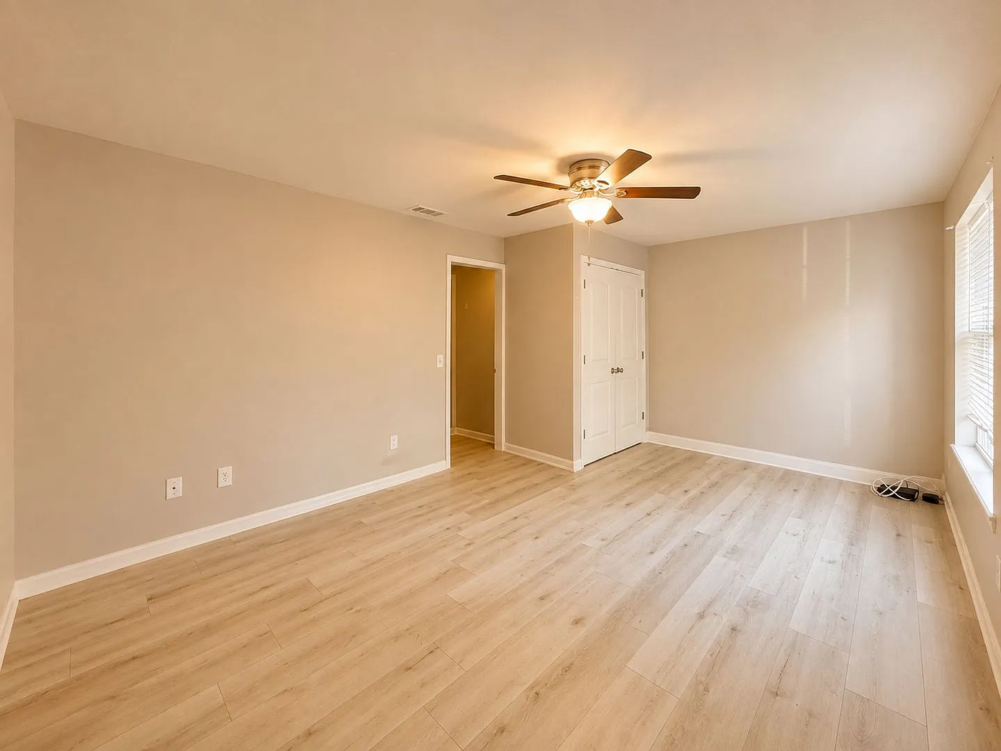 1 Bedroom/1 Bathroom Apartment in Downtown Batesville! — Photo 2