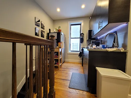 Rented by Lodger Corp | media 14