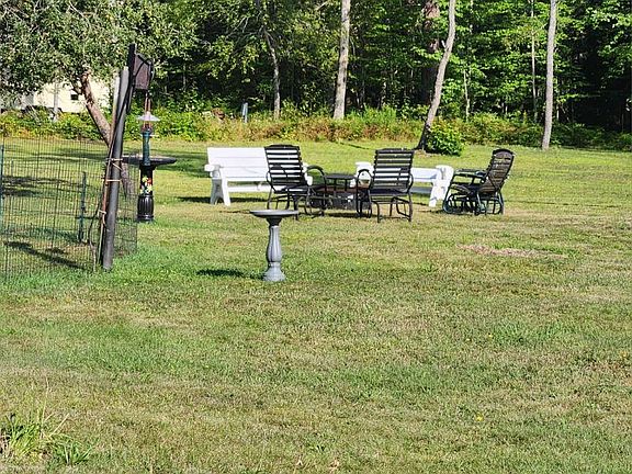 3rd image of 17790 Schmallers Rd