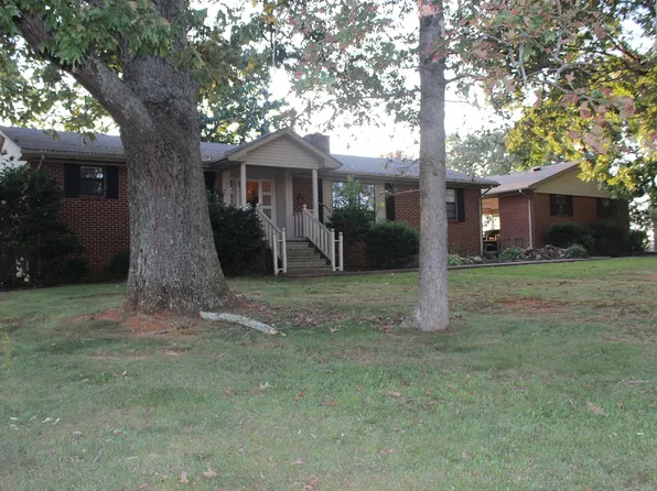 8027 County Road 25, Killen, AL 35645
