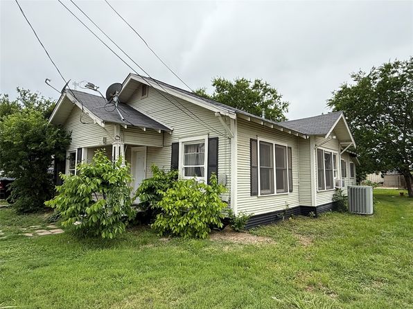 1211 Main St, Brownwood, TX 76801