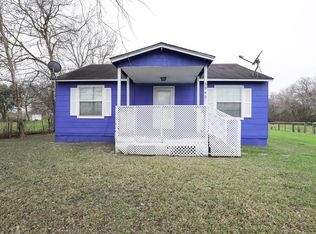 8940 County Road 121, Rosharon, TX 77583