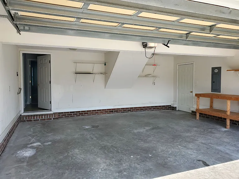 104 Adell Ln — Photo 19