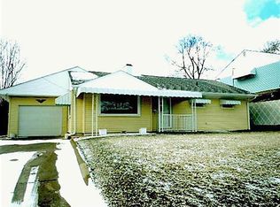 145 Hutchinson Dr, Saint Clairsville, OH