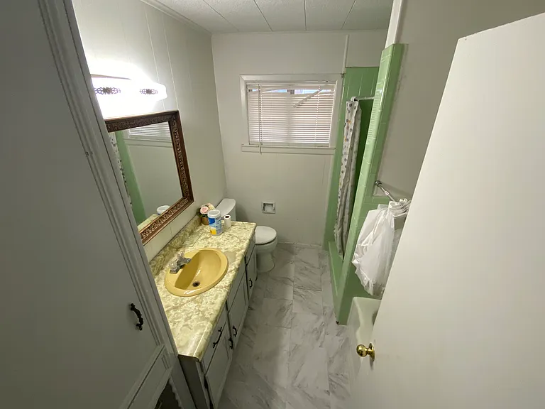 Redbird St — Photo 8
