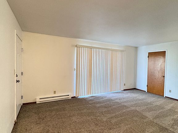 4th image of 14051 32nd Ave NE #4