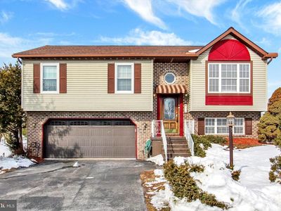 175 Drummer Dr, New Oxford, PA, 17350