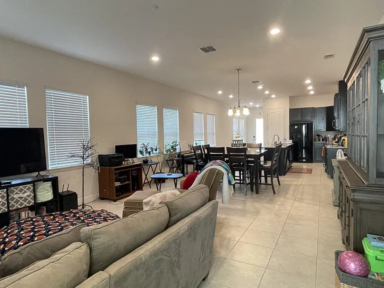 13318 Beebe Aly — Photo 5