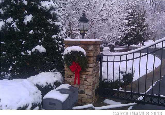 1st image of 10 Barrister Bay Ln