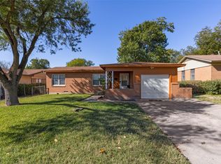 4611 Malden Ln, Dallas, TX 75216