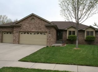 4700 Bingham Ct, Lincoln, NE 68516