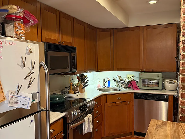 1515 Park Rd NW #2 — Photo 7