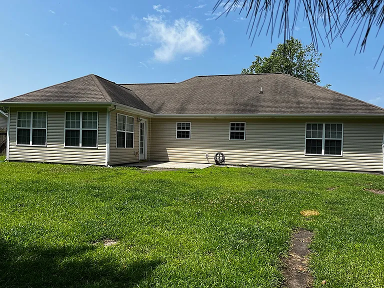 129 Pella Ln — Photo 26